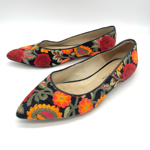 George J. Love Black Floral Embroidered Flats EU 40 Pointed Toe - Picture 2 of 9